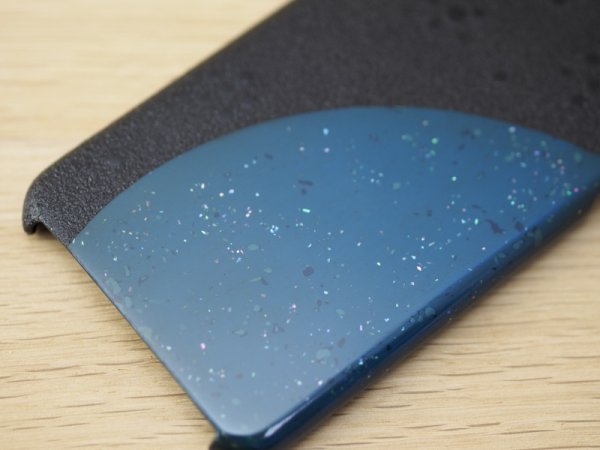 画像4: 紋紗塗と唐塗　 iPhone 7、iPhone 8 用ケース 青微塵貝入り