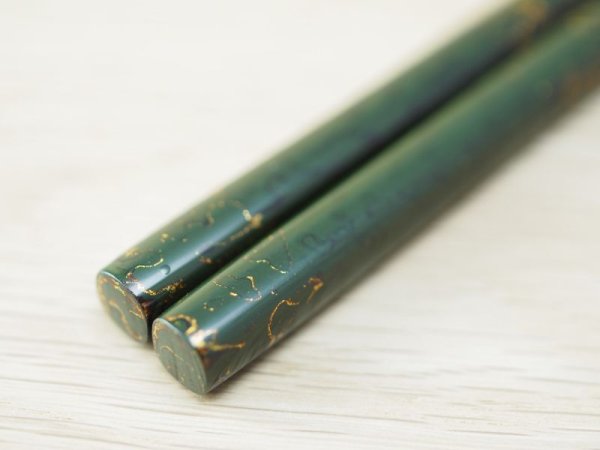画像10: 夫婦箸セット　金彩色（青と赤、緑と赤）