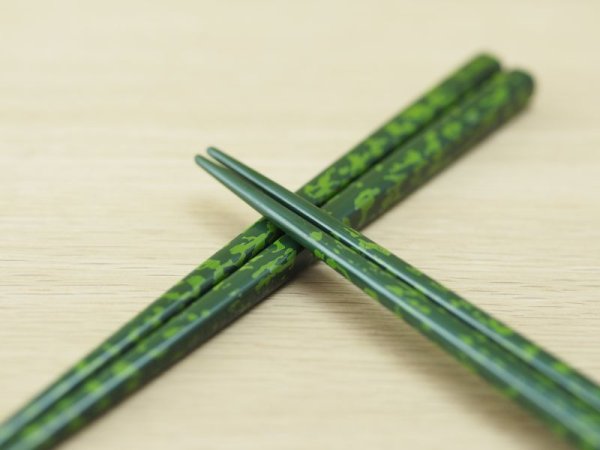 画像13: 唐塗　大箸（青、赤、緑、青ピンク）