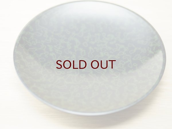 画像2: 唐塗　菓子皿　黒上（緑） (2)