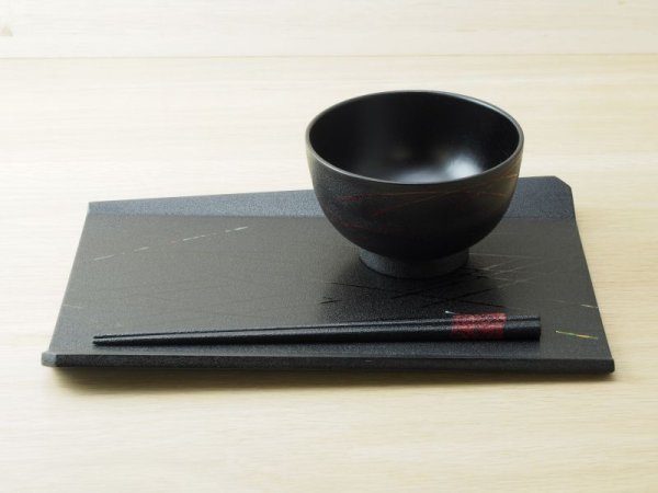 画像2: 紋紗塗 多様皿 すすき柄(直線) (2)