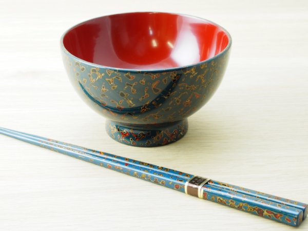 画像2: 夫婦汁椀(箸付) 紺碧・桃 (2)