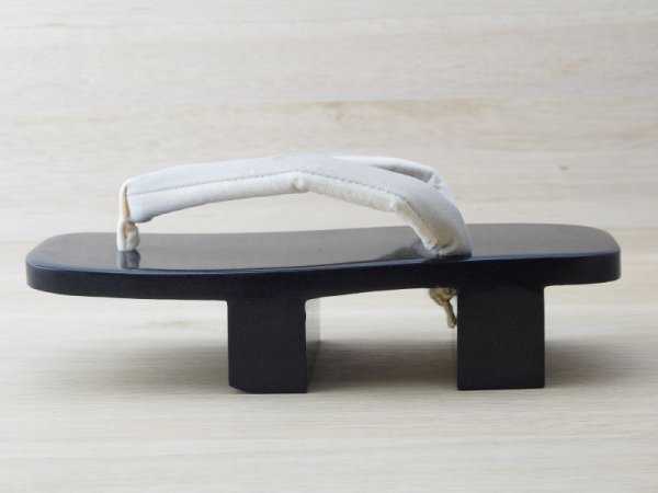 画像4: ななこ塗 女下駄 紺 (4)