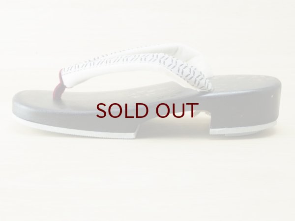 画像4: 紋紗塗 女下駄 花模様 (4)