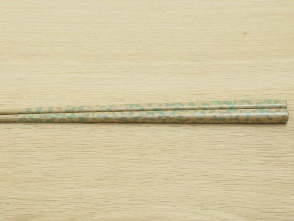 画像9: 唐塗　大箸　(白赤、白緑） (9)